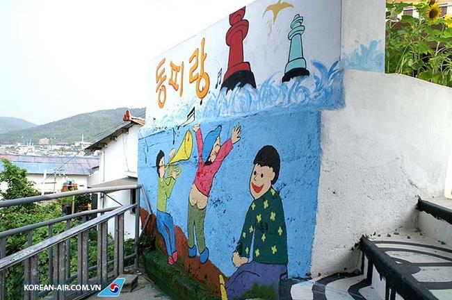 Những ngôi làng bích họa nổi tiếng ở Hàn Quốc