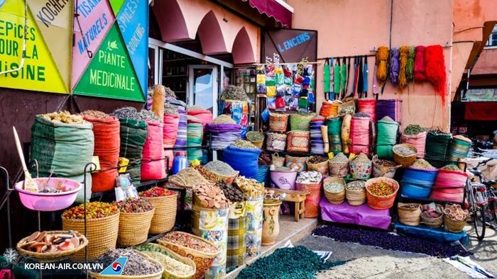 Chợ gia vị Mellah Spice Souk, Ma rốc rực rỡ sắc màu